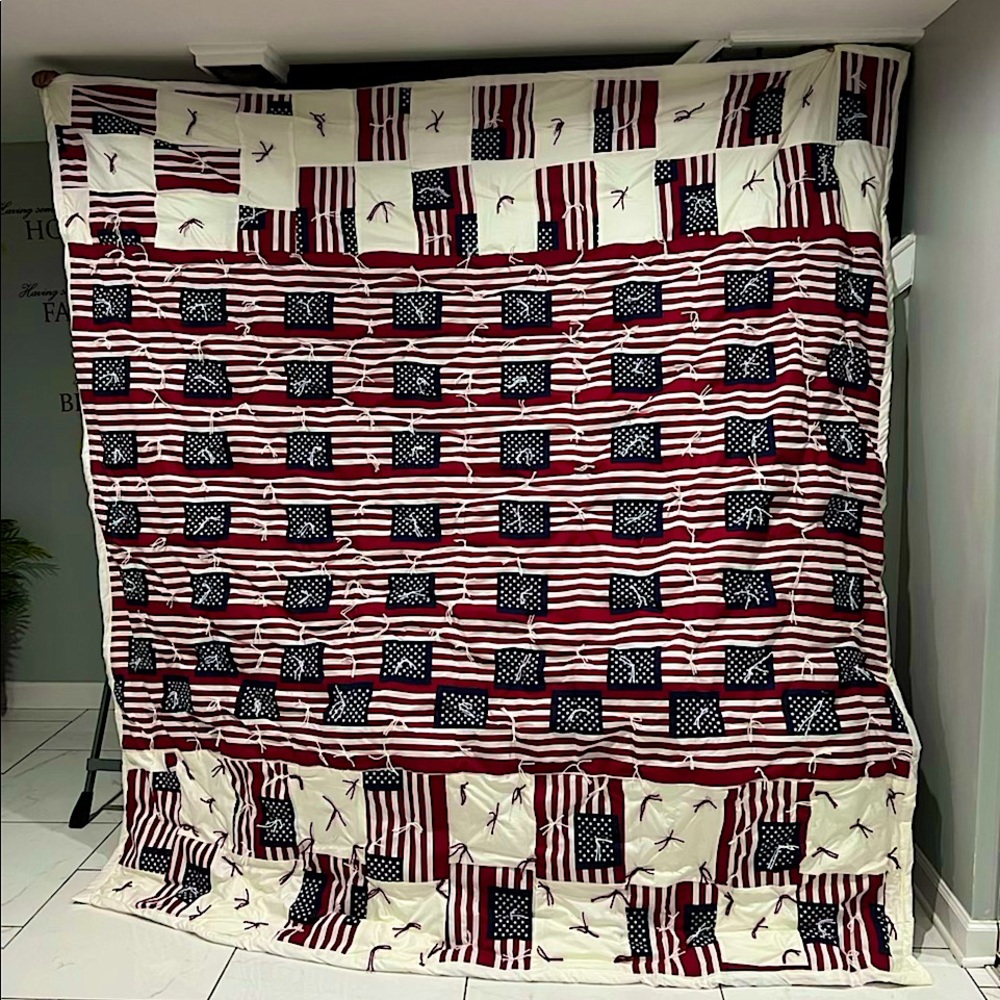 NEW!! Handmade American flag Queen sized quilt (never used)